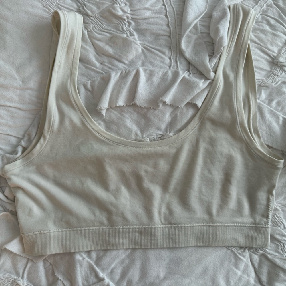 Nordstrom Cream Ribbed Scoop Bralette Top